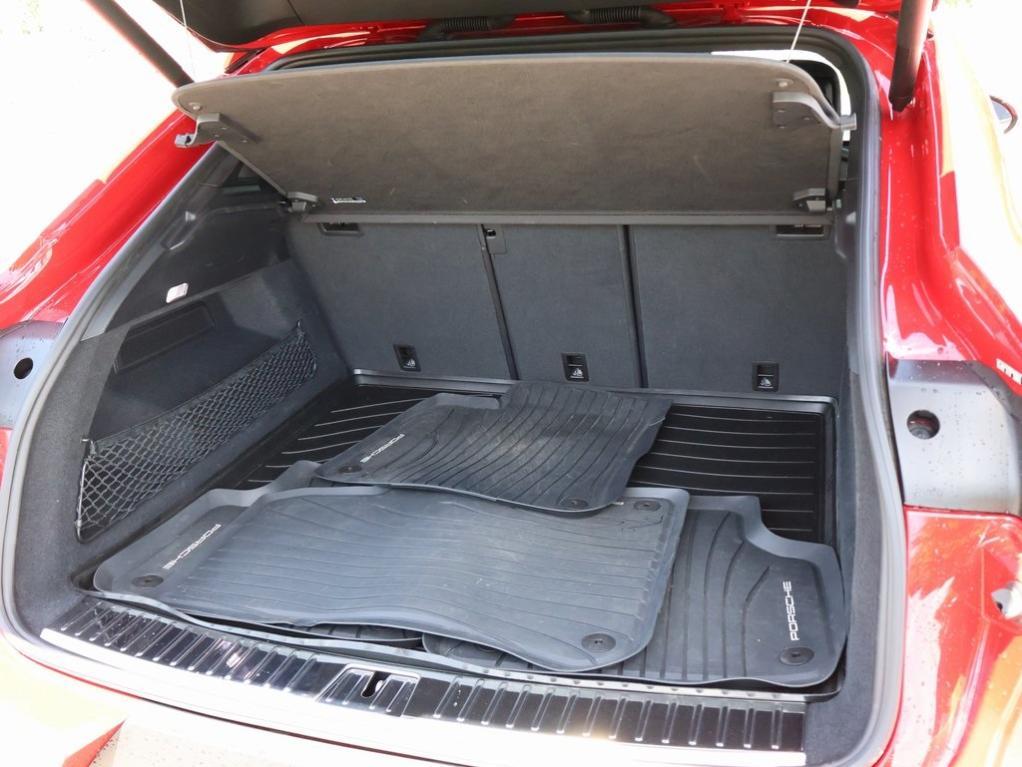 used 2021 Porsche Cayenne car, priced at $60,977