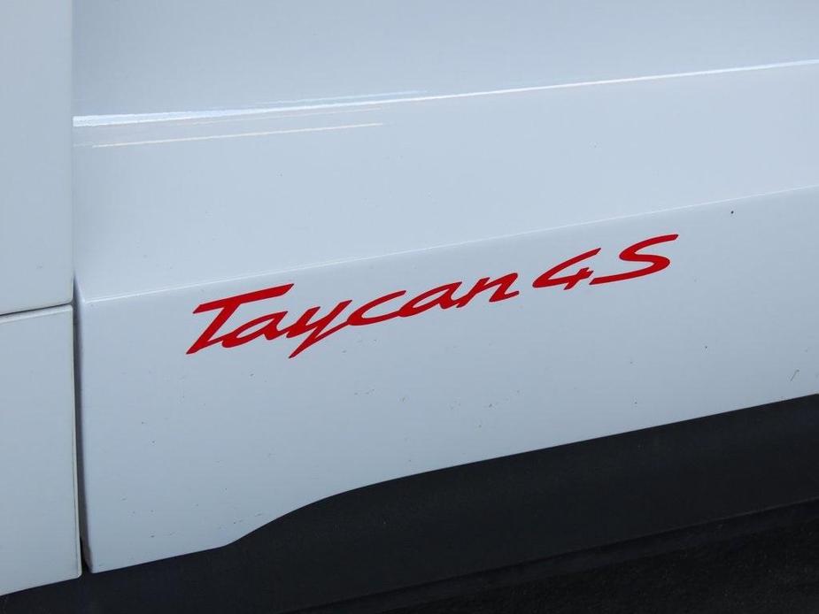 used 2020 Porsche Taycan car