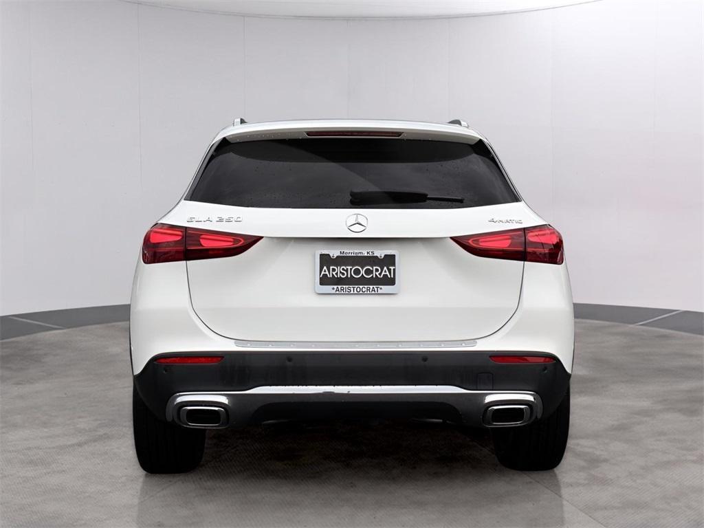 new 2025 Mercedes-Benz GLA 250 car, priced at $50,600