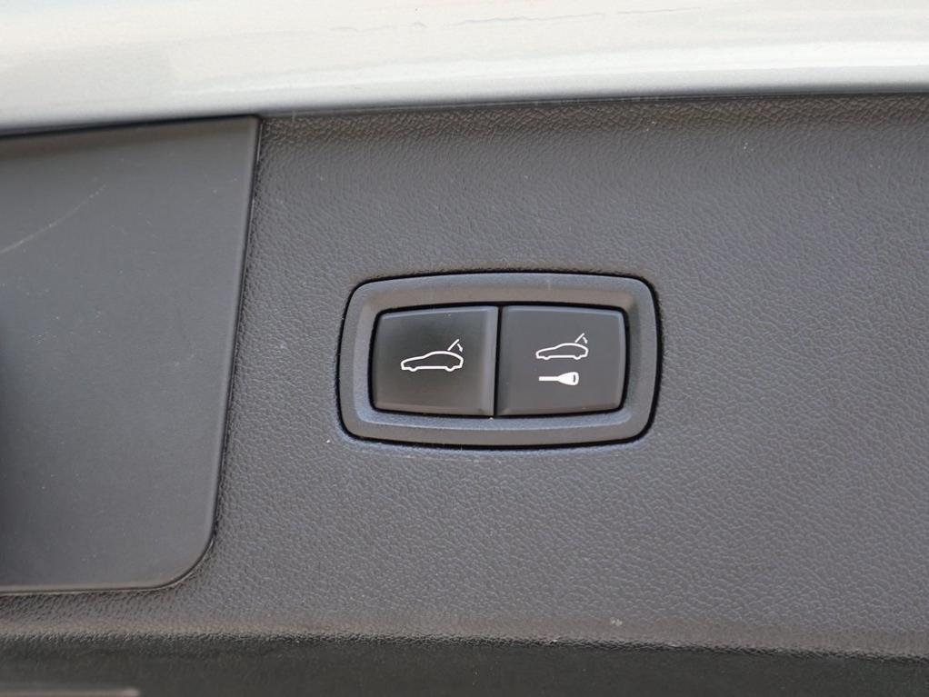 used 2021 Porsche Cayenne car, priced at $48,777