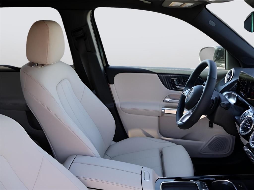 new 2025 Mercedes-Benz GLB 250 car, priced at $52,115