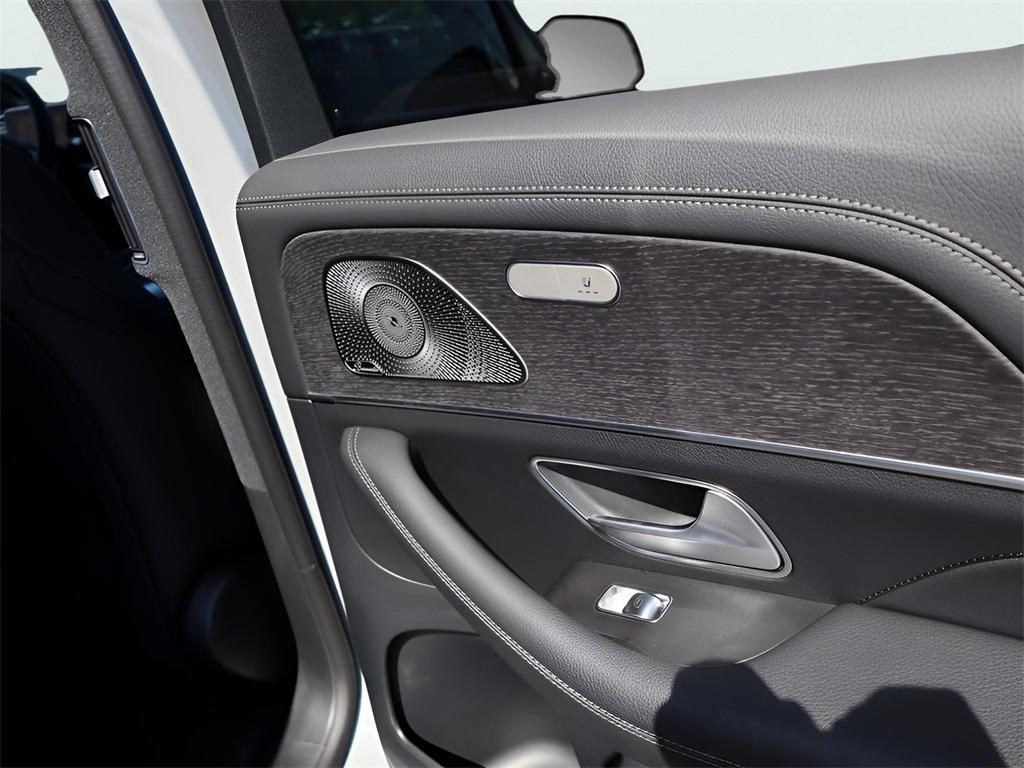 new 2026 Mercedes-Benz GLE 450 car, priced at $84,275