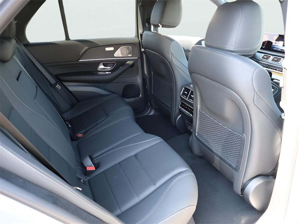 new 2026 Mercedes-Benz GLE 450 car, priced at $84,275
