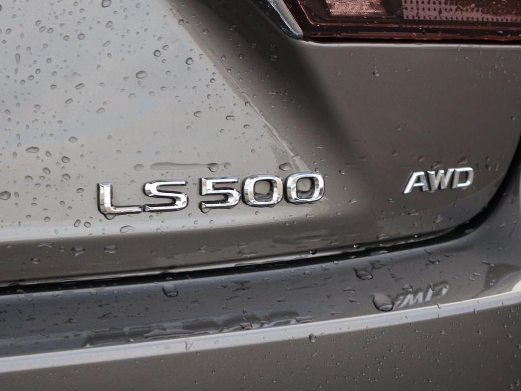 used 2018 Lexus LS 500 car, priced at $41,577