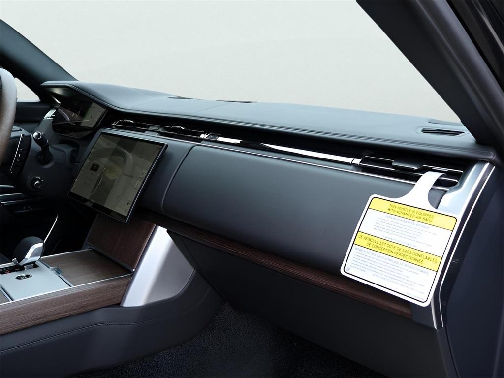 new 2025 Land Rover Range Rover car, priced at $131,435