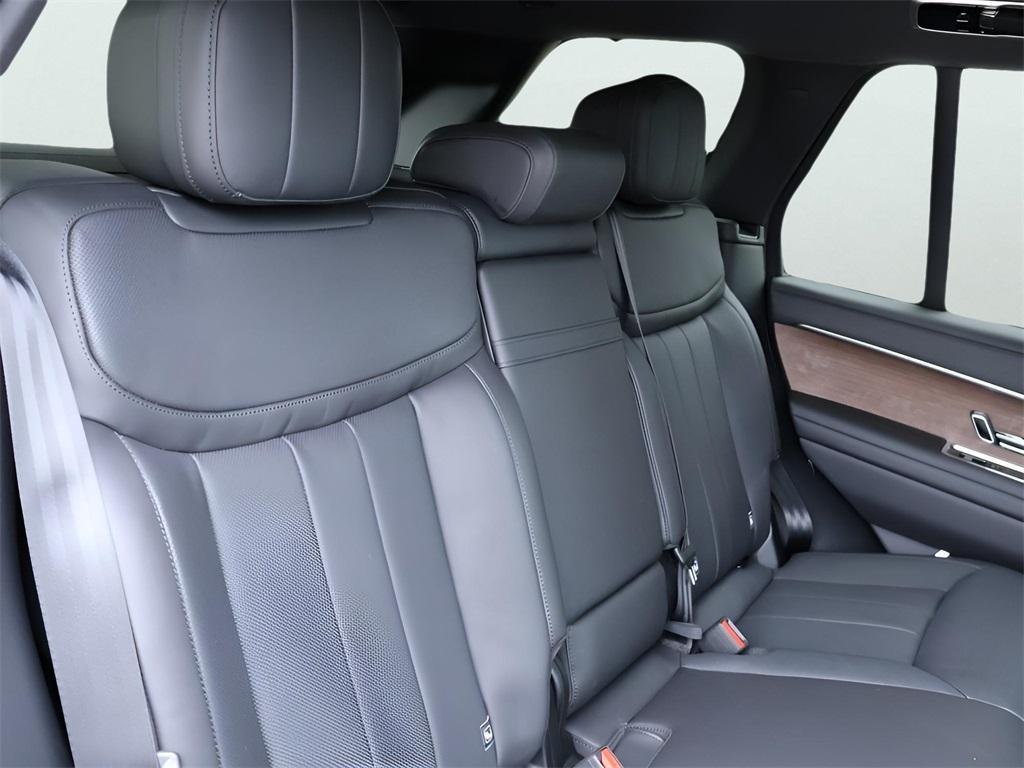 new 2025 Land Rover Range Rover car, priced at $131,435