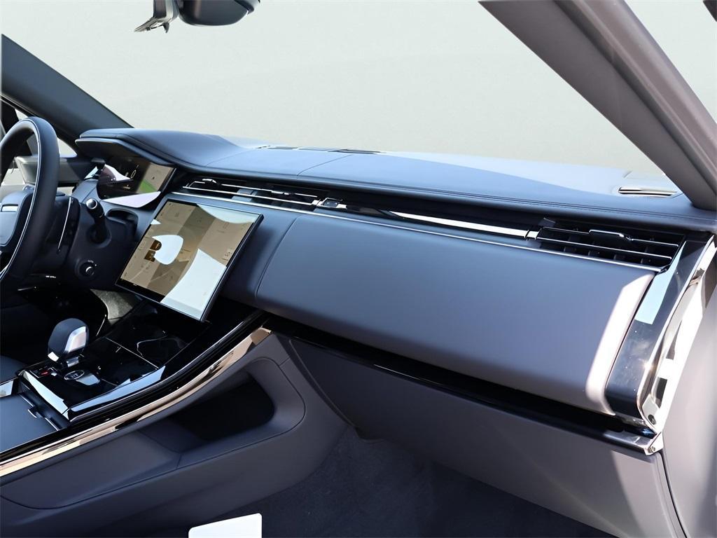 new 2025 Land Rover Range Rover Sport car, priced at $103,710
