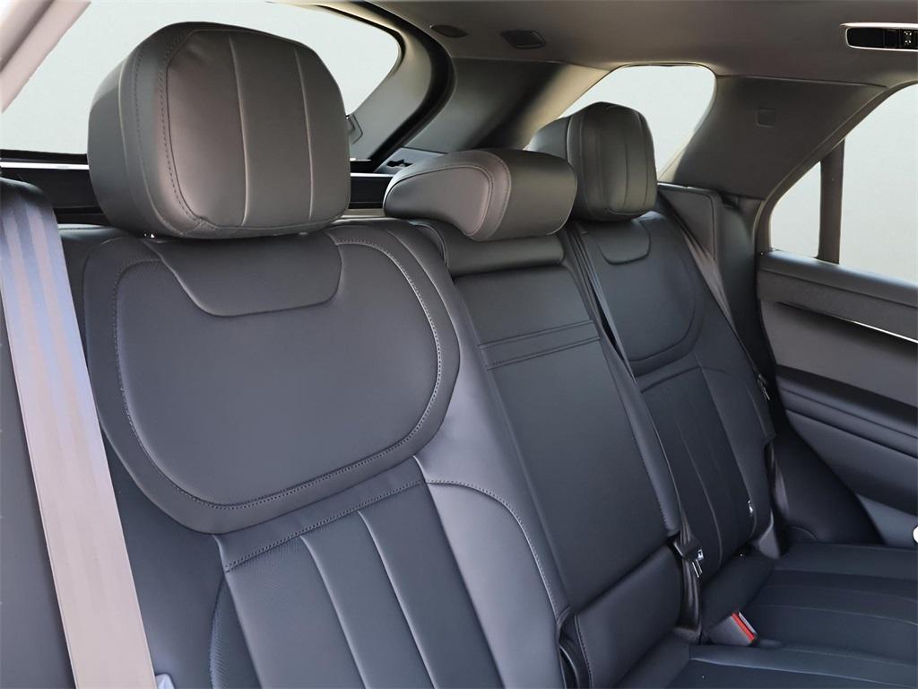 new 2025 Land Rover Range Rover Sport car, priced at $103,710