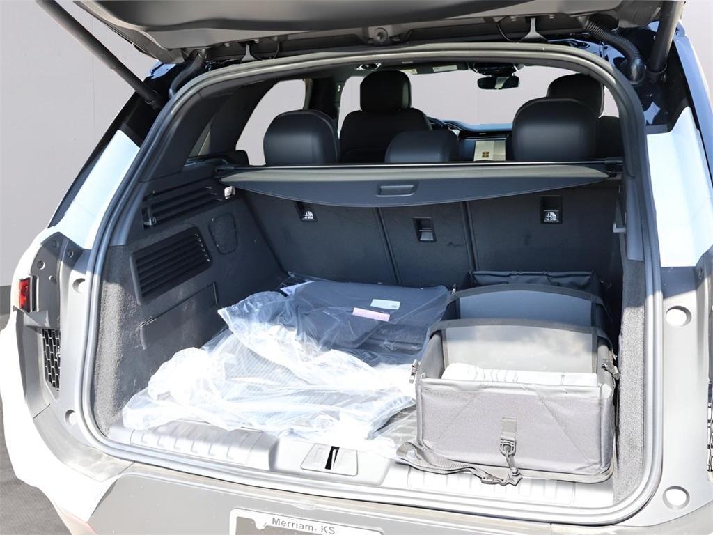 new 2025 Land Rover Range Rover Sport car, priced at $103,710