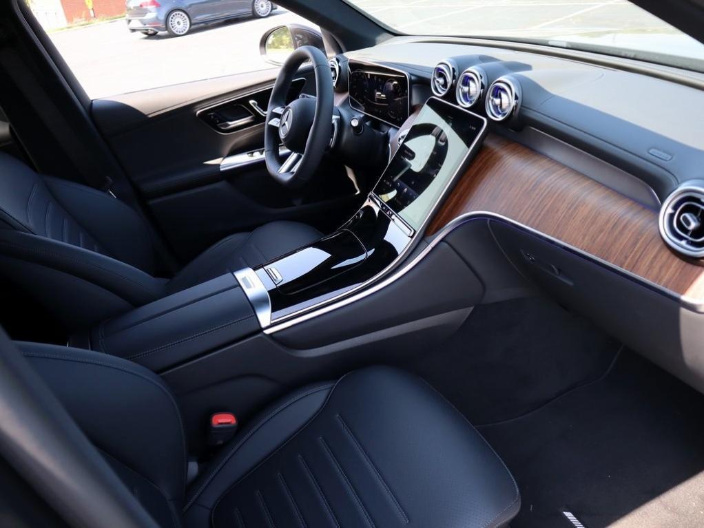 new 2025 Mercedes-Benz GLC 350e car, priced at $69,100