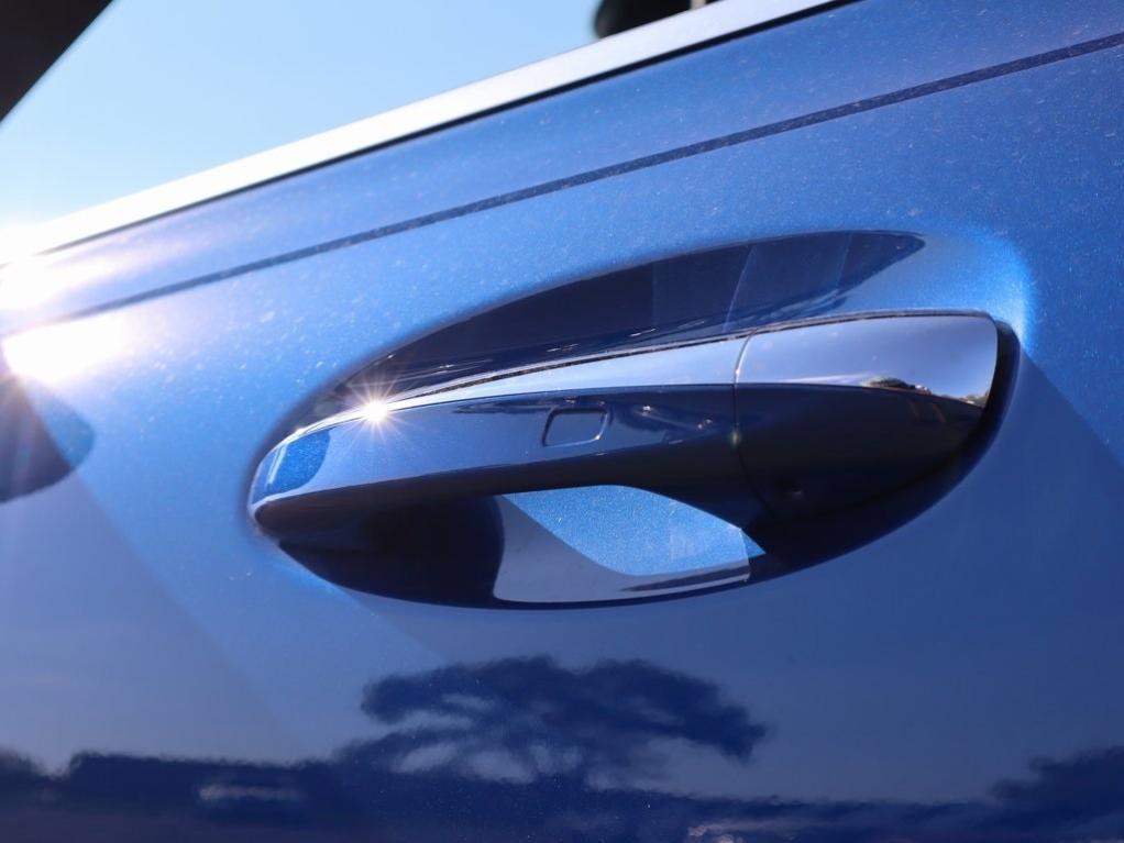 new 2026 Mercedes-Benz GLB 250 car, priced at $57,880