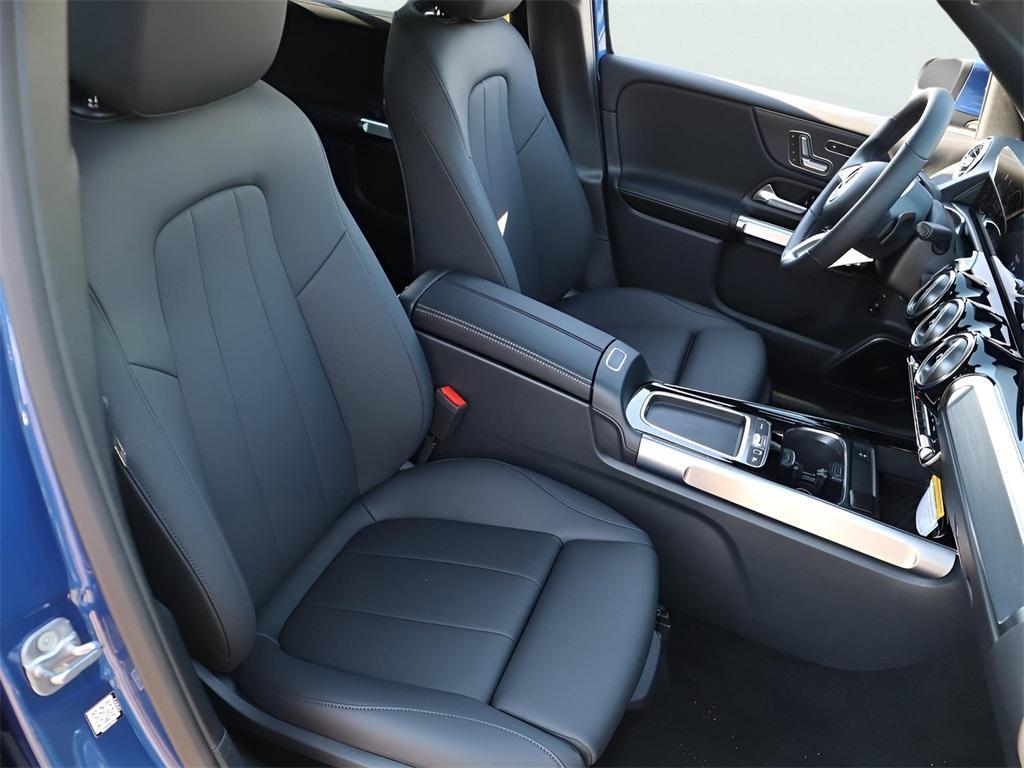new 2026 Mercedes-Benz GLB 250 car, priced at $57,880