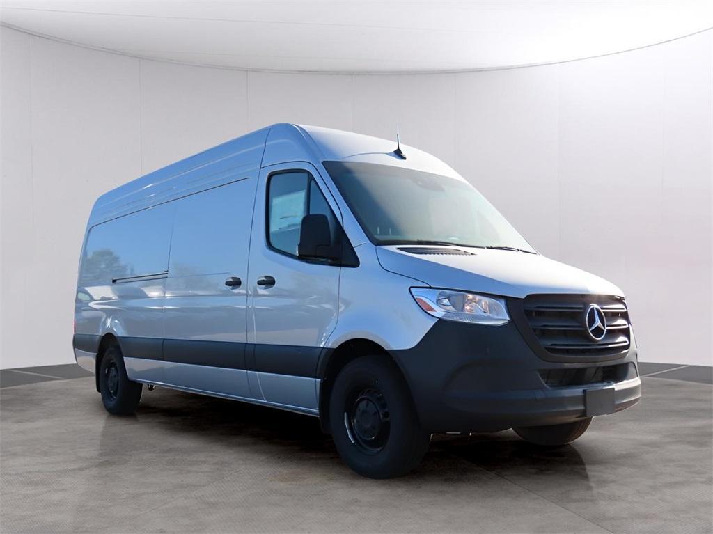 new 2024 Mercedes-Benz Sprinter 2500 car, priced at $68,936