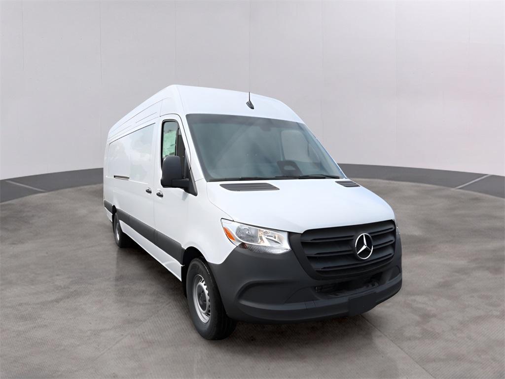 new 2025 Mercedes-Benz Sprinter 2500 car, priced at $65,708