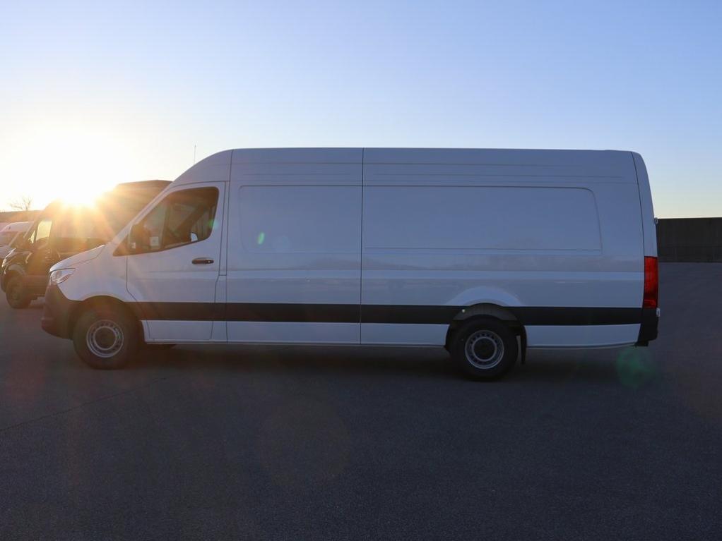 new 2025 Mercedes-Benz Sprinter 2500 car, priced at $65,708