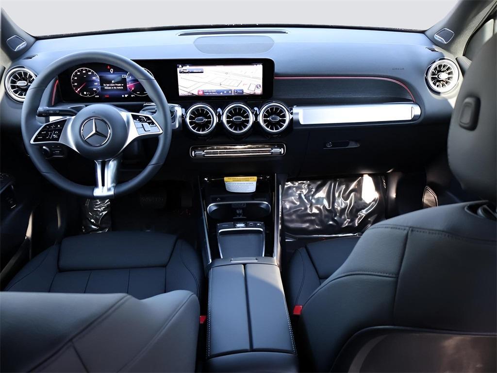 new 2025 Mercedes-Benz GLB 250 car, priced at $57,085