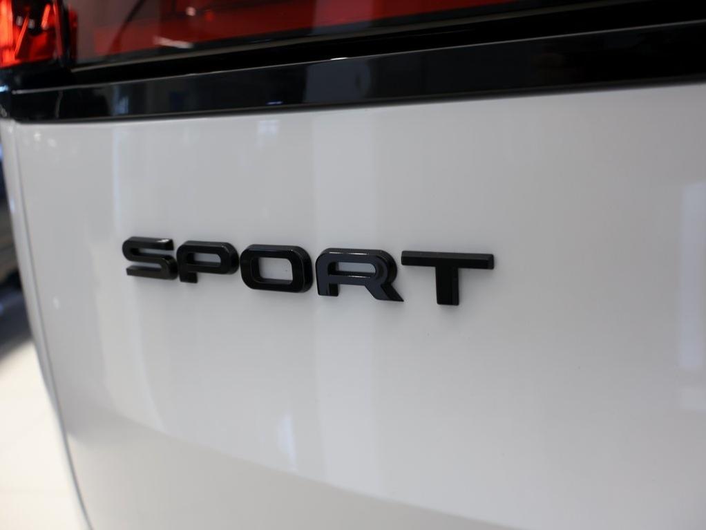 new 2025 Land Rover Range Rover Sport car, priced at $136,685