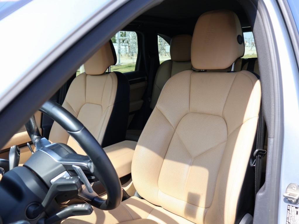 used 2017 Porsche Cayenne car, priced at $26,977