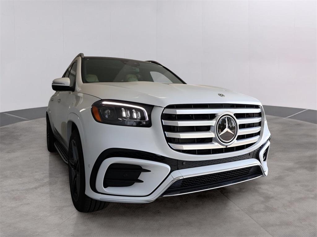 new 2025 Mercedes-Benz GLS 450 car, priced at $106,880