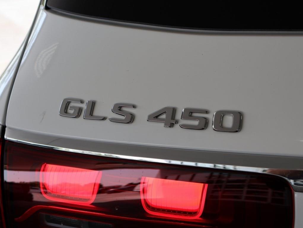 new 2025 Mercedes-Benz GLS 450 car, priced at $106,880