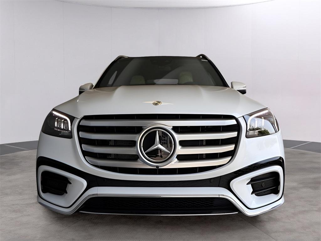 new 2025 Mercedes-Benz GLS 450 car, priced at $106,880