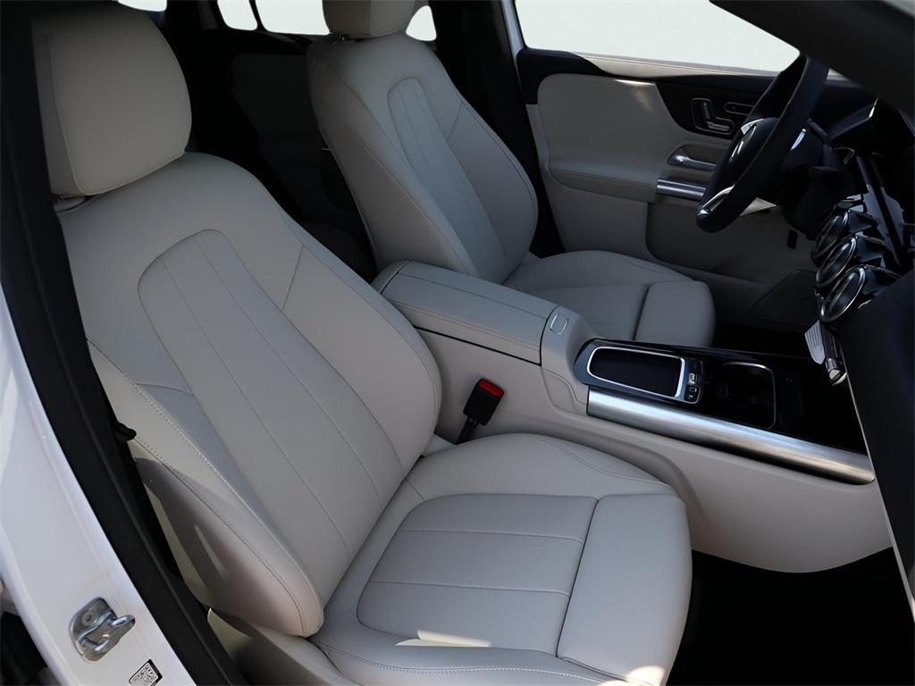 new 2026 Mercedes-Benz GLA 250 car, priced at $51,780