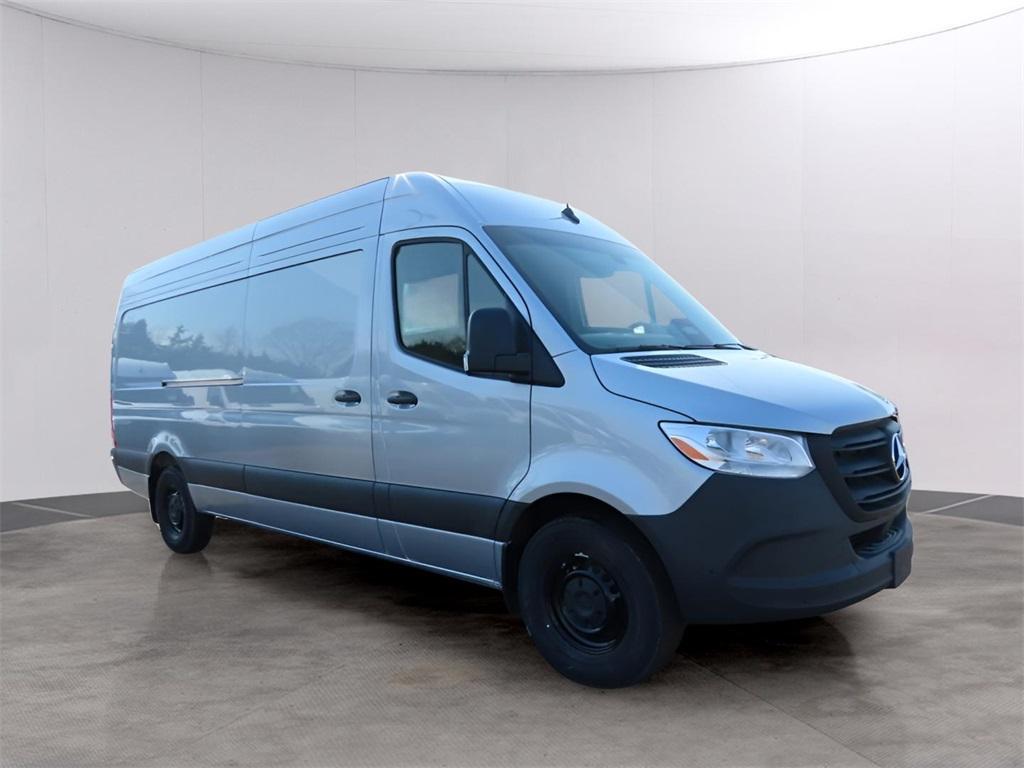 new 2025 Mercedes-Benz Sprinter 2500 car, priced at $70,606