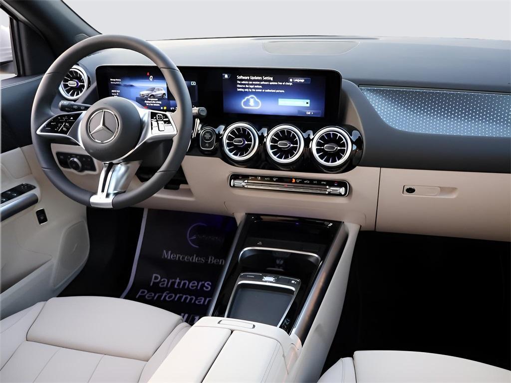 new 2025 Mercedes-Benz GLA 250 car, priced at $48,795