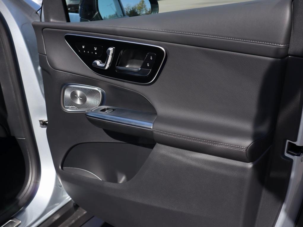 new 2026 Mercedes-Benz GLC 300 car, priced at $62,930