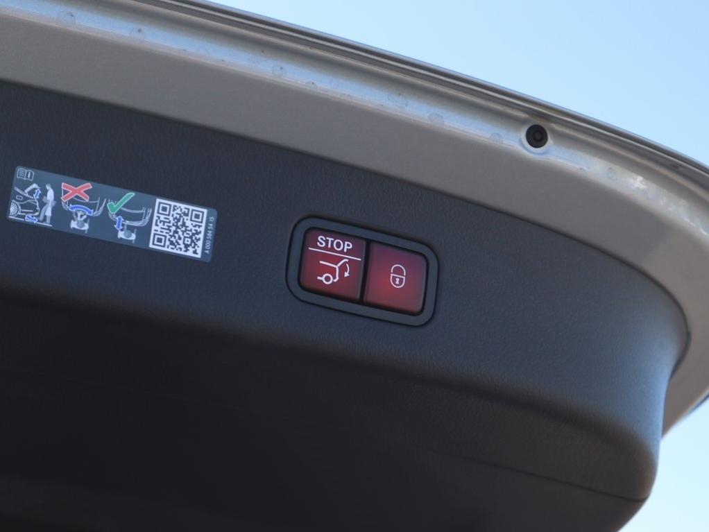 new 2026 Mercedes-Benz GLC 300 car, priced at $62,930