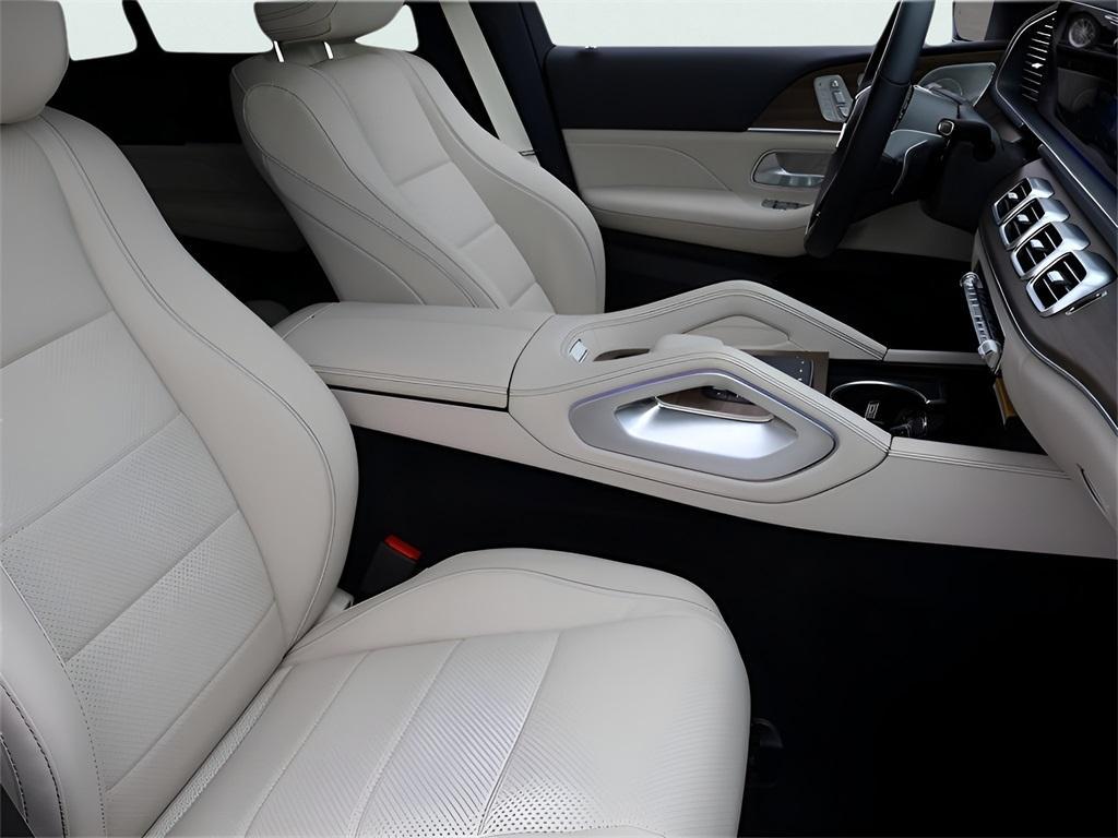 new 2025 Mercedes-Benz GLE 350 car, priced at $78,985