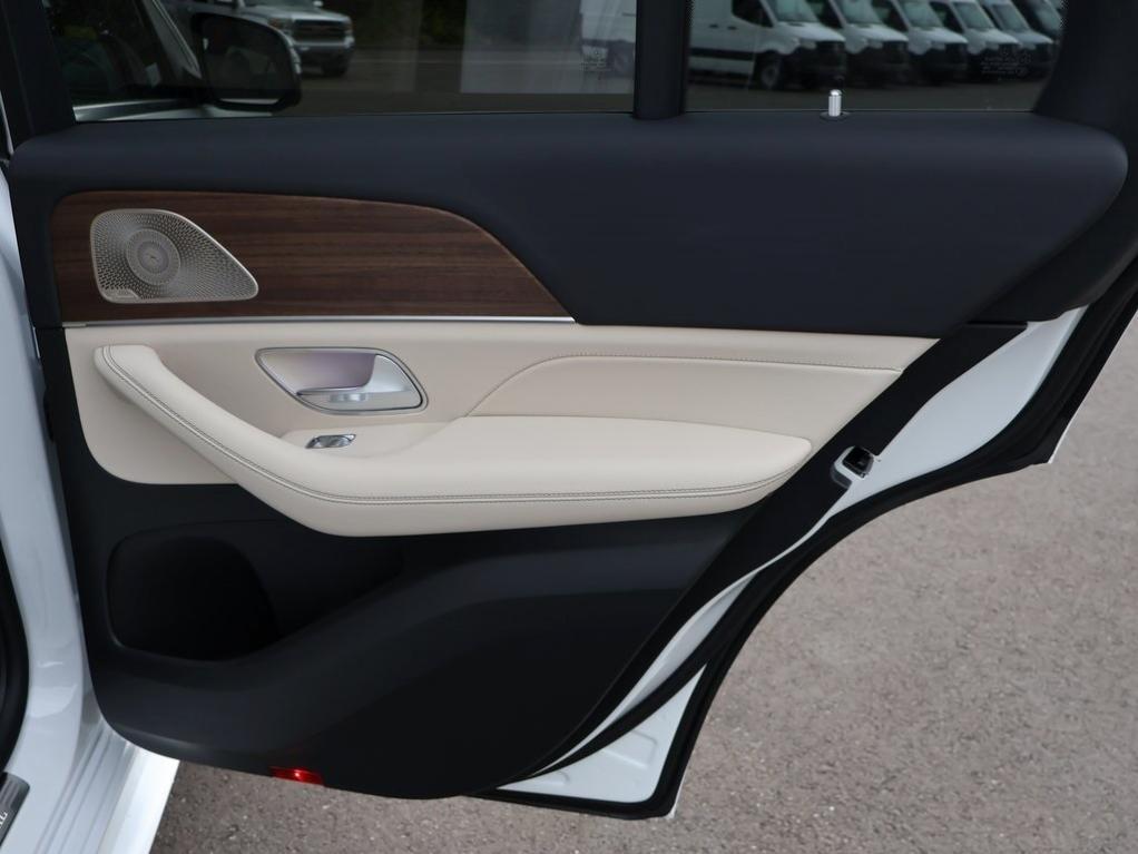 new 2025 Mercedes-Benz GLE 350 car, priced at $78,985
