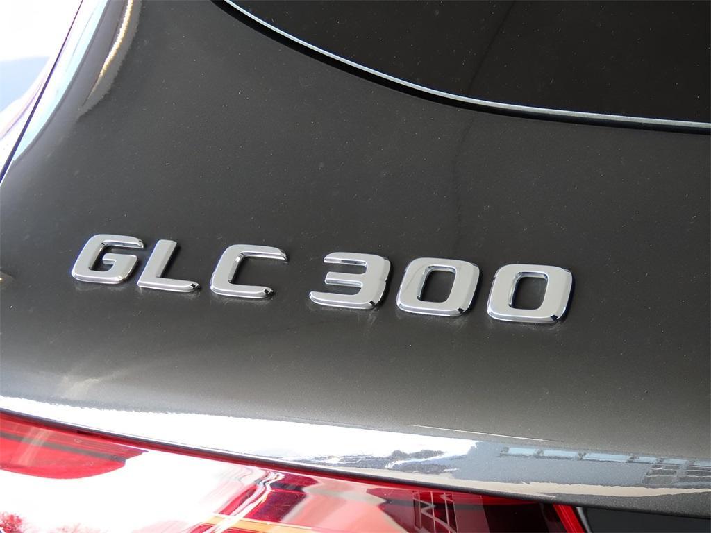 used 2020 Mercedes-Benz GLC 300 car, priced at $32,777