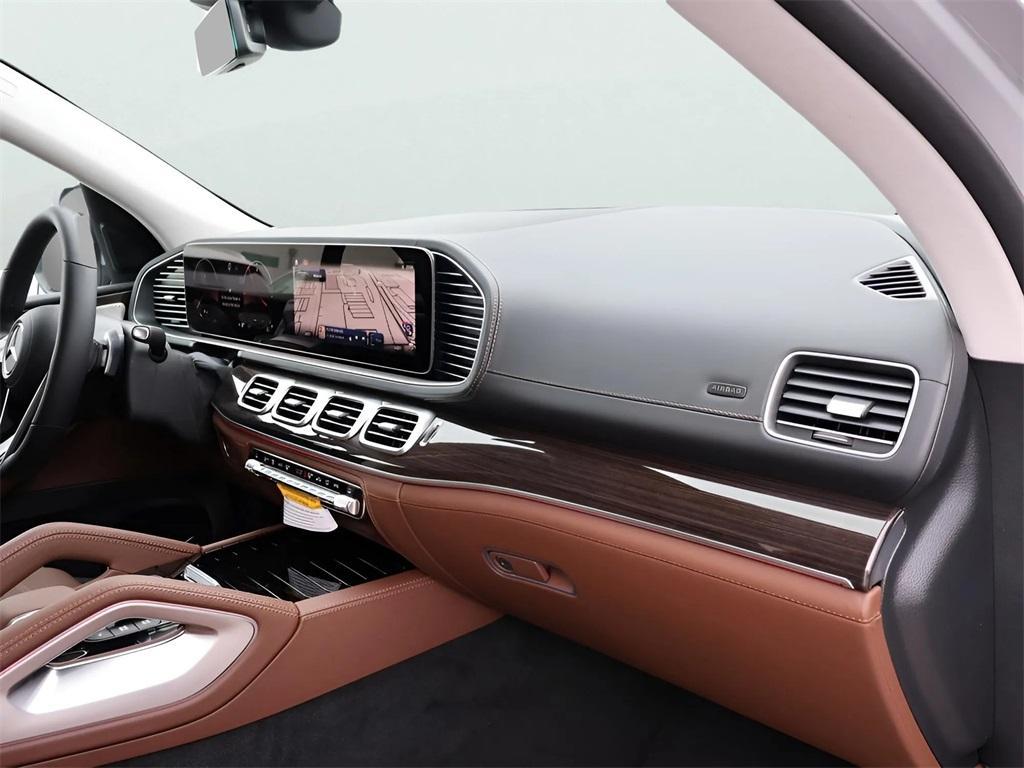 new 2026 Mercedes-Benz GLE 450 car, priced at $91,865