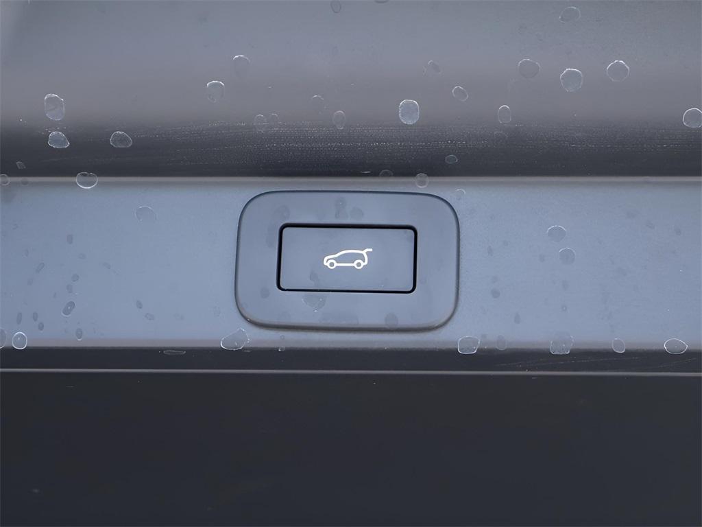 used 2023 Land Rover Range Rover car, priced at $98,777