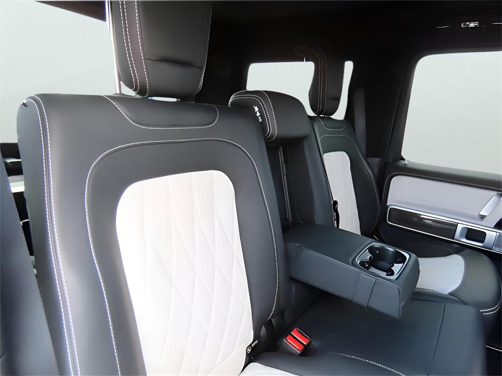 used 2022 Mercedes-Benz AMG G 63 car, priced at $173,990