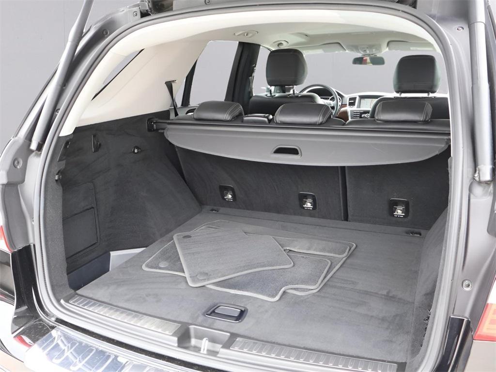 used 2013 Mercedes-Benz M-Class car, priced at $15,490
