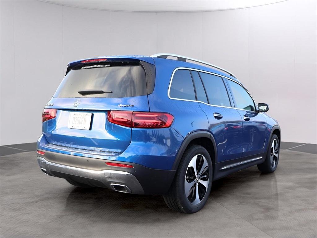 new 2025 Mercedes-Benz GLB 250 car, priced at $54,240