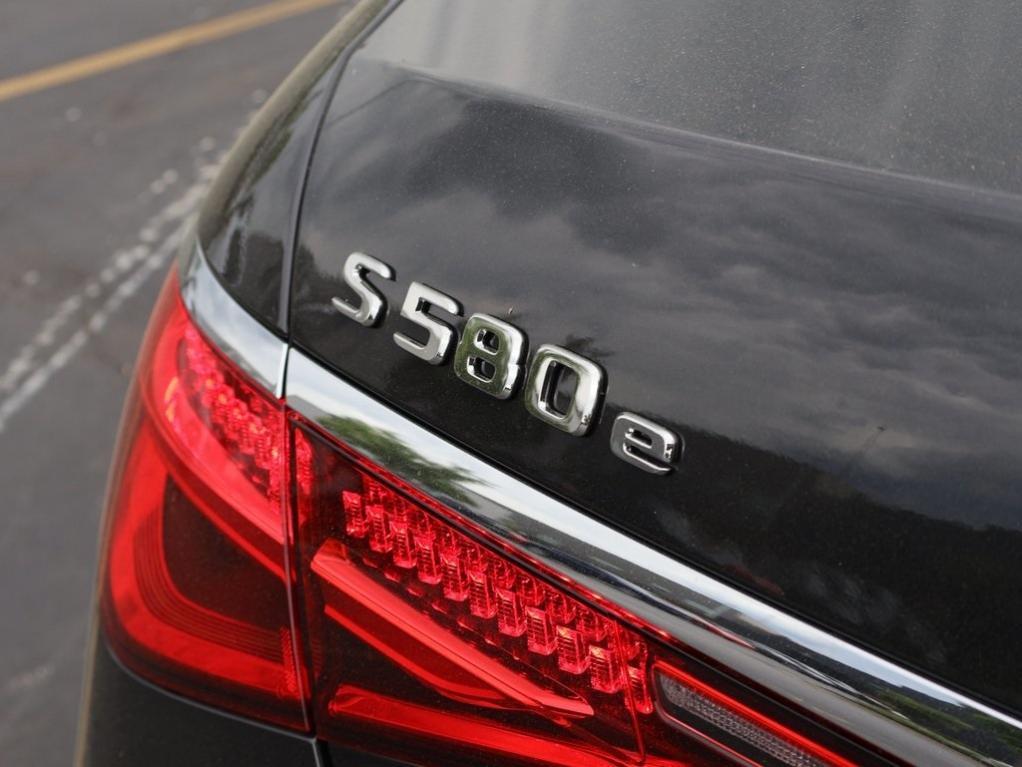 new 2025 Mercedes-Benz S-Class car, priced at $138,195