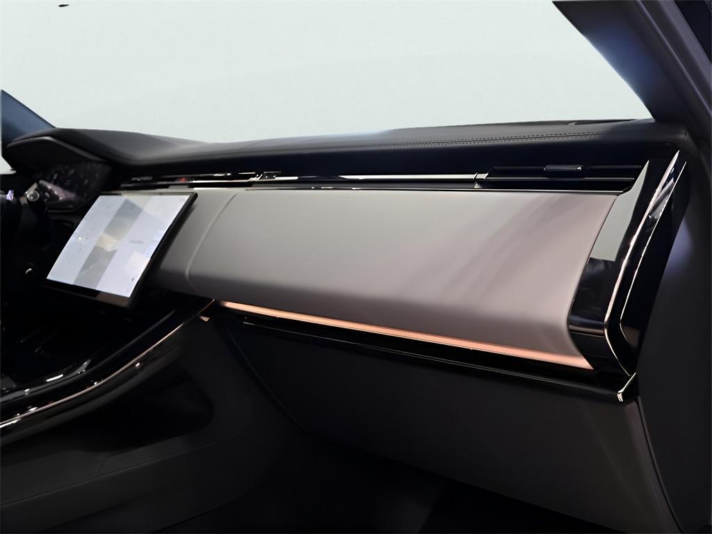 new 2025 Land Rover Range Rover Sport car, priced at $187,725
