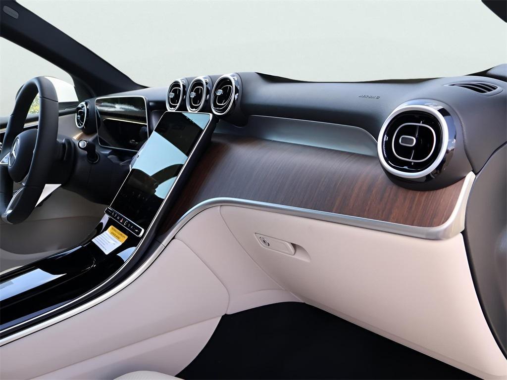 new 2025 Mercedes-Benz GLC 350e car, priced at $64,165