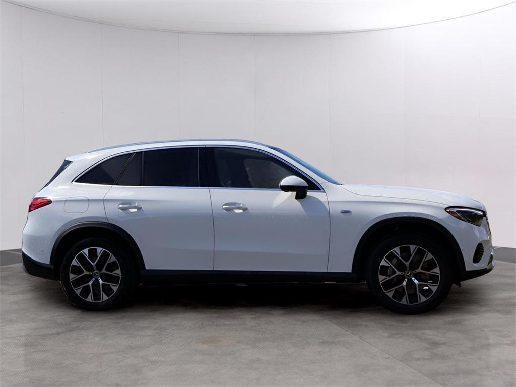 new 2025 Mercedes-Benz GLC 350e car, priced at $64,165