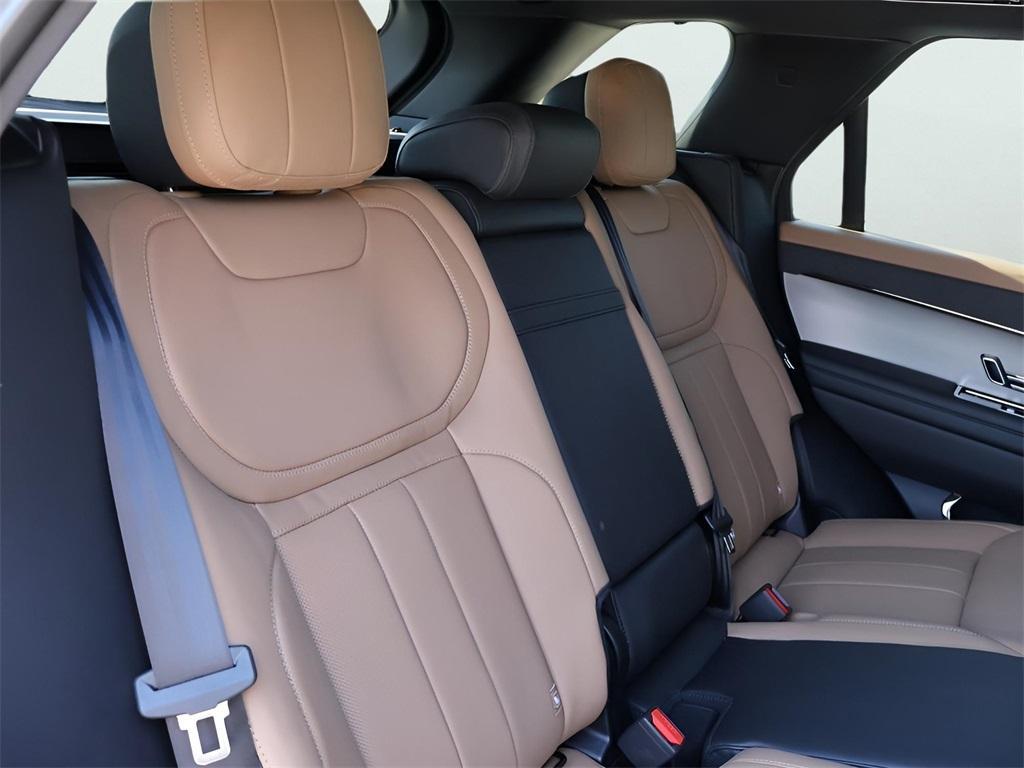 new 2025 Land Rover Range Rover Sport car, priced at $106,485