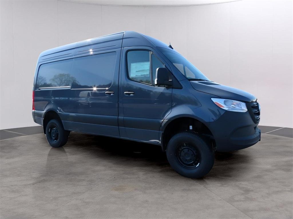 new 2025 Mercedes-Benz Sprinter 2500 car, priced at $77,739