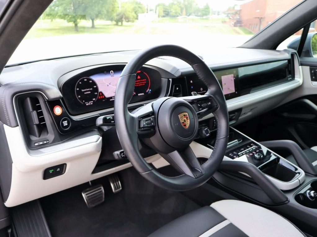 used 2024 Porsche Cayenne car, priced at $114,977