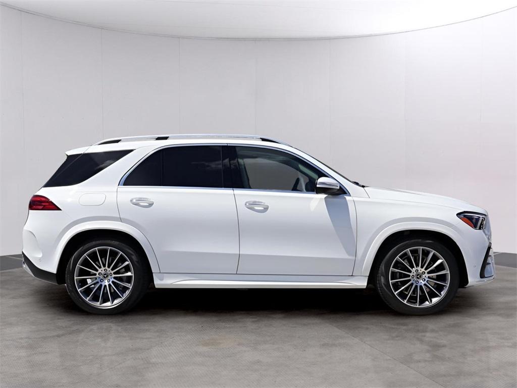 new 2026 Mercedes-Benz GLE 580 car, priced at $96,375