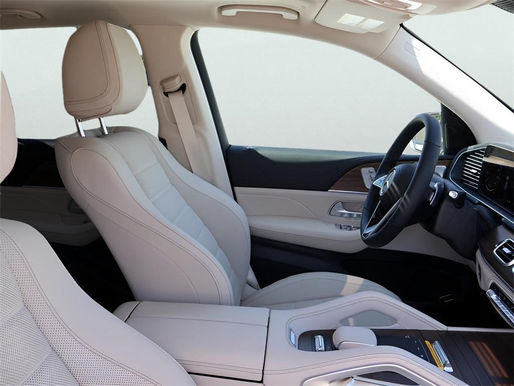 new 2026 Mercedes-Benz GLE 580 car, priced at $96,375