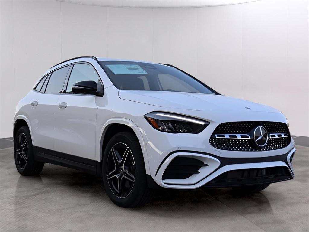 new 2025 Mercedes-Benz GLA 250 car, priced at $52,125