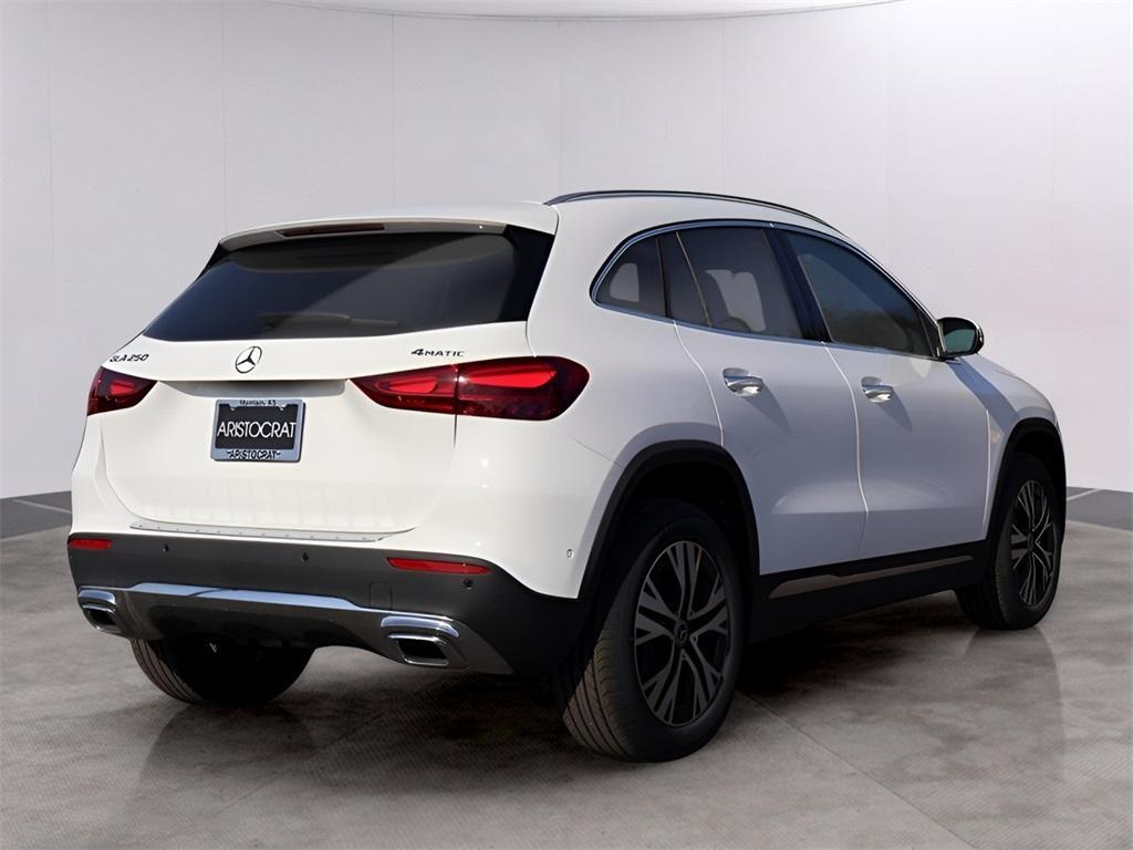 new 2025 Mercedes-Benz GLA 250 car, priced at $47,295