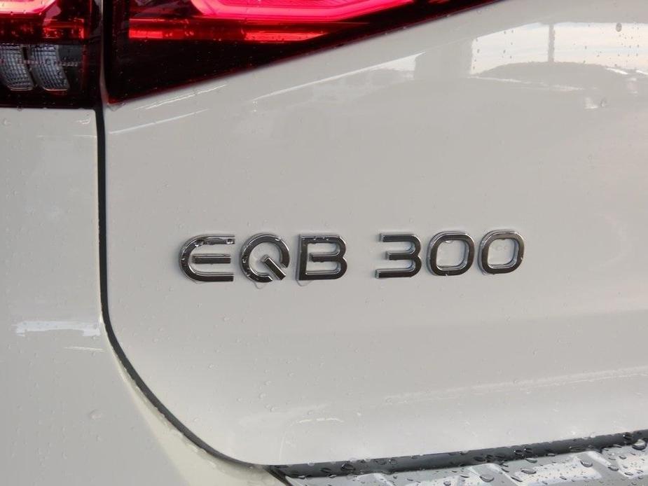 new 2023 Mercedes-Benz EQB 300 car, priced at $68,215